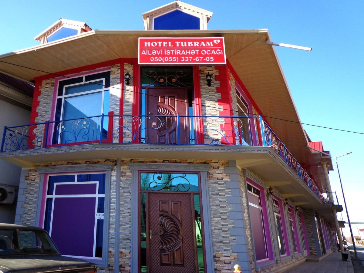 Tubram S Ailəvi Qonaq Evi Bed & Breakfast Şǝki Exterior foto