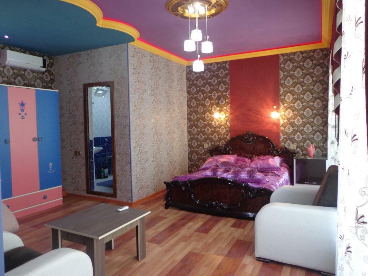 Tubram S Ailəvi Qonaq Evi Bed & Breakfast Şǝki Exterior foto